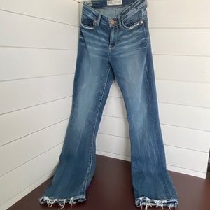 BKE Stella long, slimfit, mid-rise,  bootcut jeans